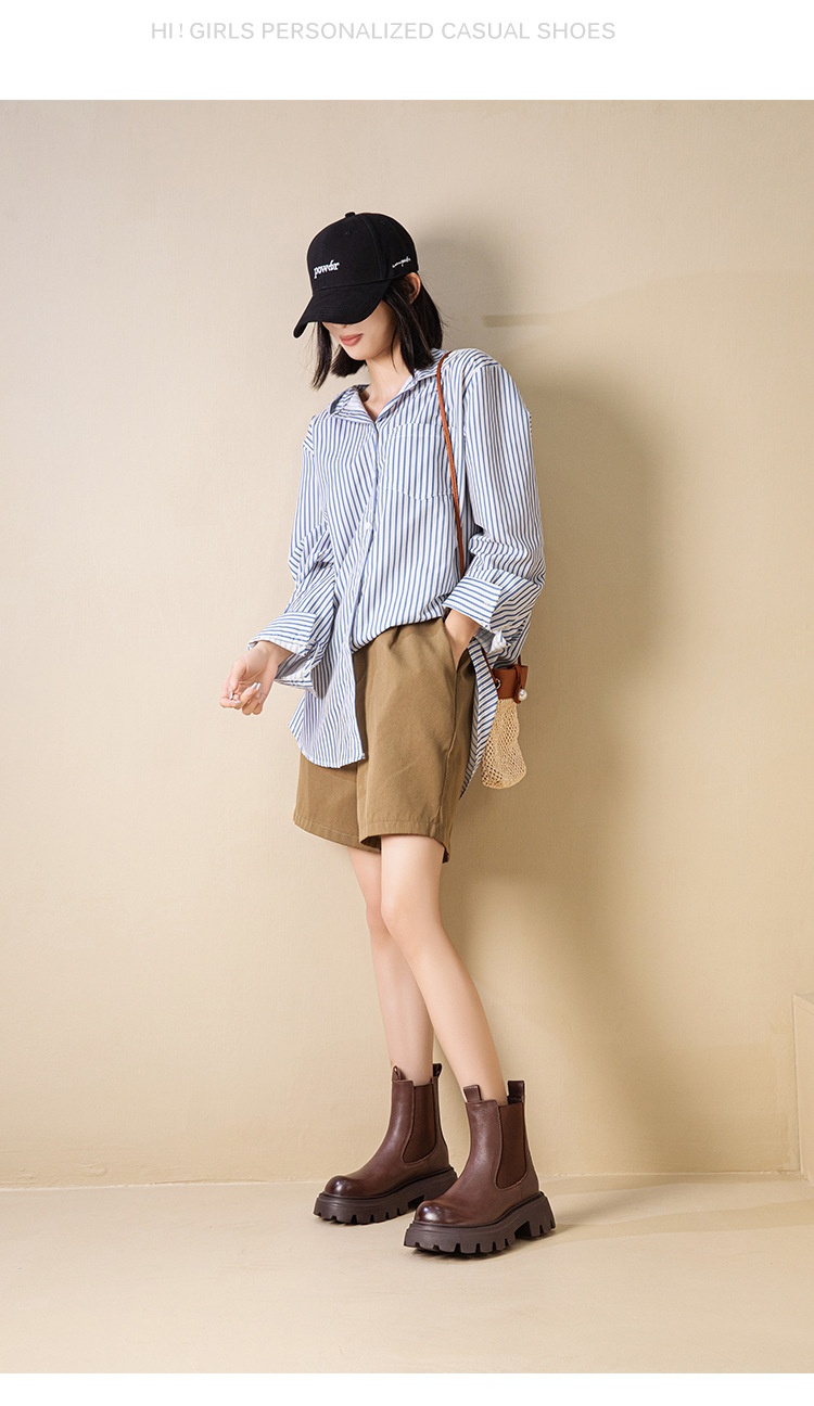 Height increasing short boots with plush chimney single boots
